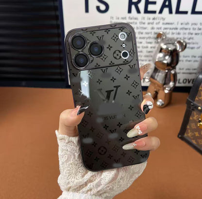 スマホケース  高級感メッキスマホケース   ダブルV    耐衝撃・防振性能に優れ、高級感あふれるスマホケースで、iPhone13~17 に対応