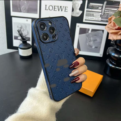 スマホケース  高級感革製  ダブルV 全8色 耐衝撃・防振性能に優れ、高級感あふれるスマホケースで、iPhone12~17 に対応