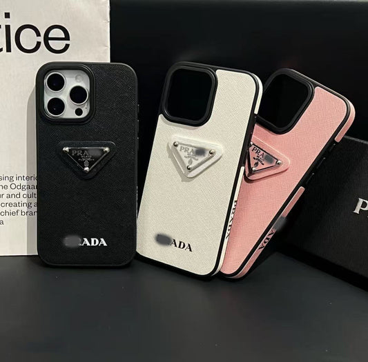 スマホケース 高級感PRA** 耐衝撃・防振性能に優れ、高級感あふれるスマホケースで、iPhone13~17 に対応