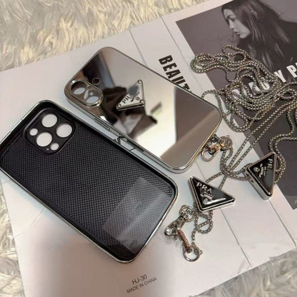 スマホケース  高級感メッキミラースマホケース   ダブルPRA**    耐衝撃・防振性能に優れ、高級感あふれるスマホケースで、iPhone12~16 に対応