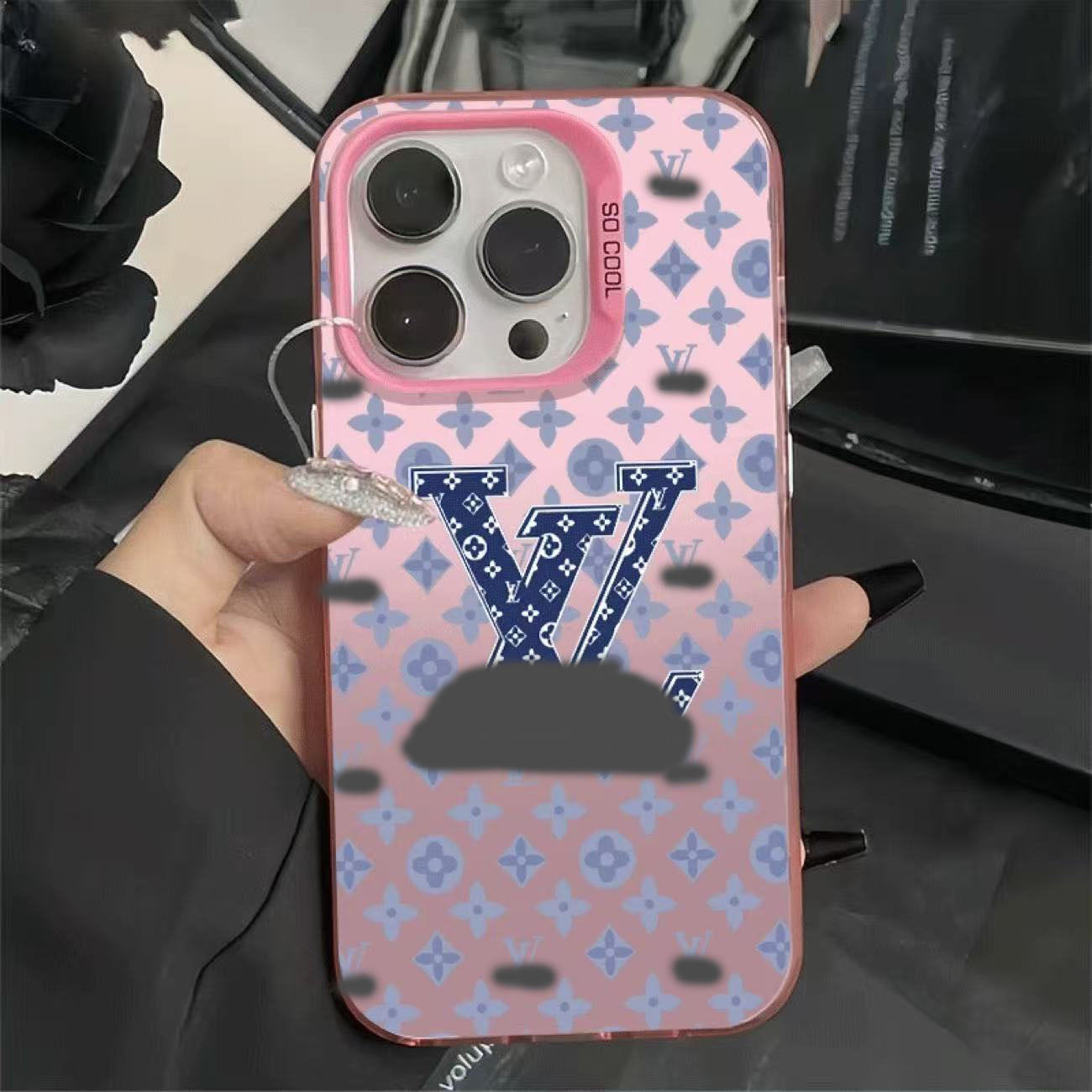 スマホケース  高級感ドーパミンスマホケース   ダブルV    耐衝撃・防振性能に優れ、高級感あふれるスマホケースで、iPhone12~17 に対応