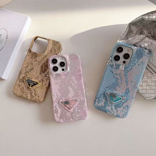 スマホケース  高級感アクリル製スマホケース   ダブルV    耐衝撃・防振性能に優れ、高級感あふれるスマホケースで、iPhone12~17 に対応