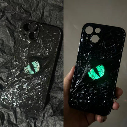 スマホケース （プレオーダー商品） 3D 立体 クルスの眼 悪魔ルミネッセントアイスマホケース 耐衝撃・防振性能に優れ、高級感あふれるスマホケースで、iPhone に対応