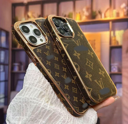 スマホケース  高級感メッキ大窓スマホケース  ダブルV    耐衝撃・防振性能に優れ、高級感あふれるスマホケースで、iPhone12~17 に対応