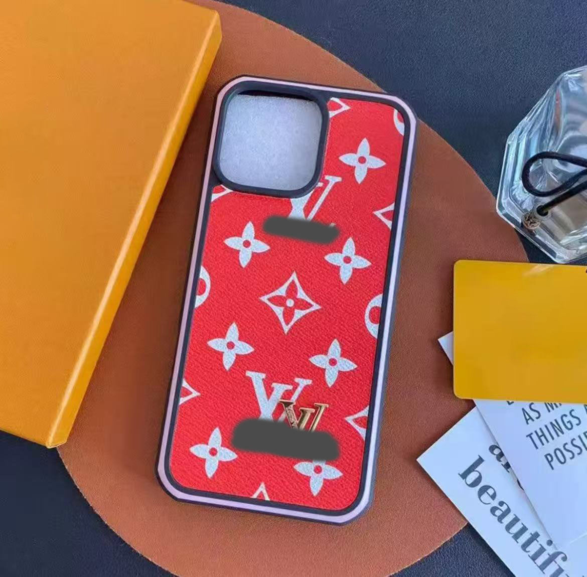 スマホケース  高級感エッジ大窓スマホケース  ダブルV   耐衝撃・防振性能に優れ、高級感あふれるスマホケースで、iPhone12~17 に対応