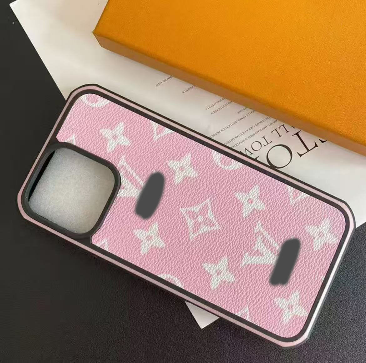 スマホケース  高級感エッジ大窓スマホケース   ダブルV    耐衝撃・防振性能に優れ、高級感あふれるスマホケースで、iPhone12~17 に対応