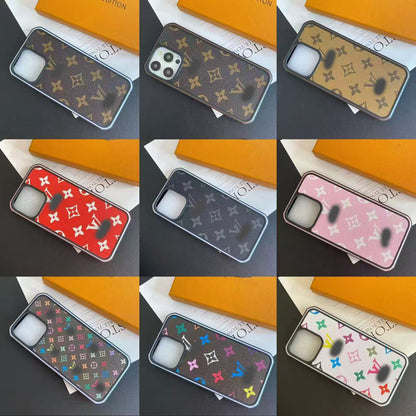 スマホケース  高級感エッジ大窓スマホケース   ダブルV    耐衝撃・防振性能に優れ、高級感あふれるスマホケースで、iPhone12~17 に対応