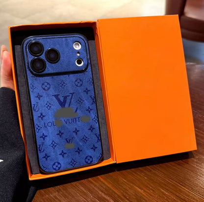 スマホケース  高級感合成皮革 レザーラムスキンスマホケース   ダブルV    耐衝撃・防振性能に優れ、高級感あふれるスマホケースで、iPhone12~17 に対応