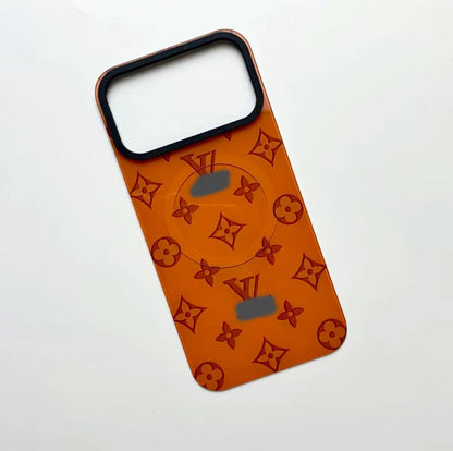 スマホケース  高級感分割式マグネットスマホケース  取り外し・交換可能  ダブルV  バックプレート＋ボトムケース  耐衝撃・防振性能に優れ、高級感あふれるスマホケースで、iPhone12~17 に対応