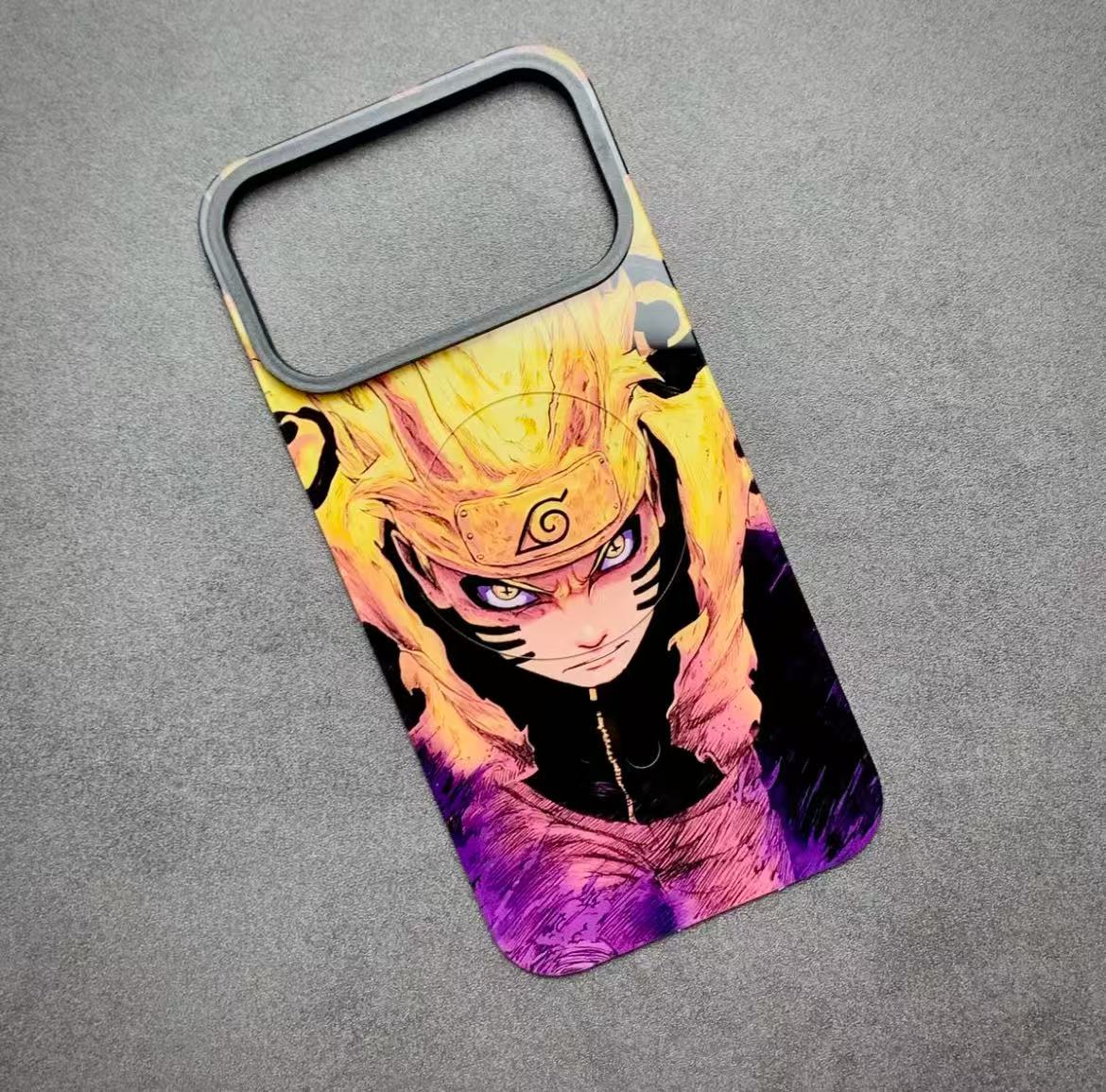 スマホケース  高級感分割式マグネットスマホケース  取り外し・交換可能  ダブルV  バックプレート＋ボトムケース  耐衝撃・防振性能に優れ、高級感あふれるスマホケースで、iPhone12~17 に対応