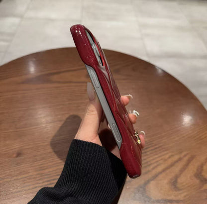 スマホケース  高級感半包装スマホケース ダブルC   耐衝撃・防振性能に優れ、高級感あふれるスマホケースで、iPhone13~17 に対応