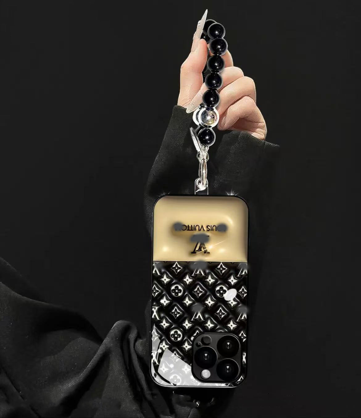 スマホケース  高級感ガラスパッチワーク柄スマホケース ダブルV   耐衝撃・防振性能に優れ、高級感あふれるスマホケースで、iPhone12~17 に対応