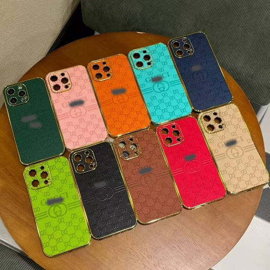 スマホケース  高級感メッキスマホケース  ダブルＧ   耐衝撃・防振性能に優れ、高級感あふれるスマホケースで、iPhone12~17 に対応