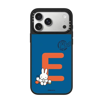 スマホケース  ケースTIFY  ミッフィーの愛らしい姿と A～Z のアルファベットが組み合わさったスマホケース  耐衝撃・防振性能に優れ、高級感あふれるスマホケースで、iPhone12~17 に対応