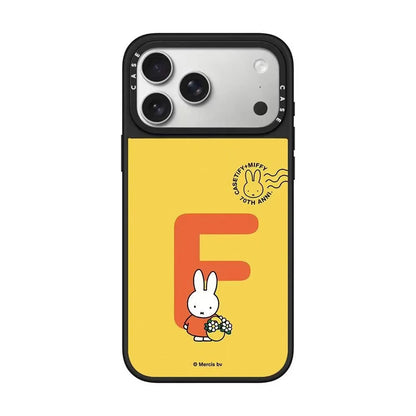 スマホケース  ケースTIFY  ミッフィーの愛らしい姿と A～Z のアルファベットが組み合わさったスマホケース  耐衝撃・防振性能に優れ、高級感あふれるスマホケースで、iPhone12~17 に対応