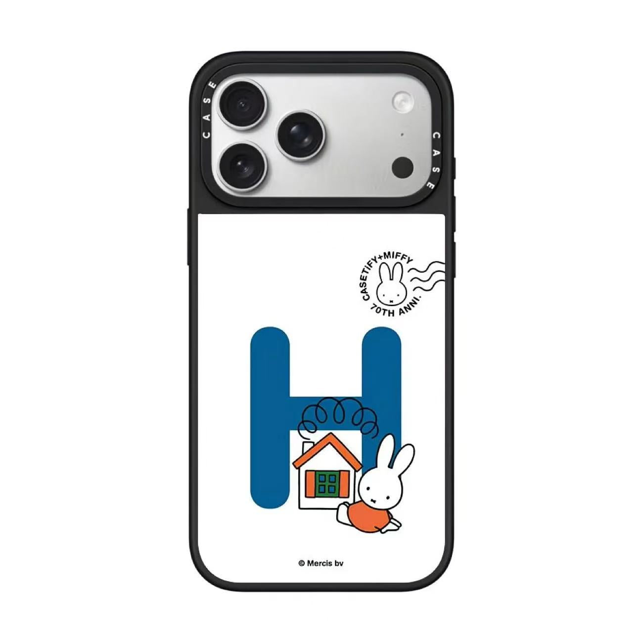 スマホケース  ケースTIFY  ミッフィーの愛らしい姿と A～Z のアルファベットが組み合わさったスマホケース  耐衝撃・防振性能に優れ、高級感あふれるスマホケースで、iPhone12~17 に対応