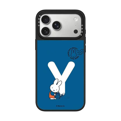 スマホケース  ケースTIFY  ミッフィーの愛らしい姿と A～Z のアルファベットが組み合わさったスマホケース  耐衝撃・防振性能に優れ、高級感あふれるスマホケースで、iPhone12~17 に対応