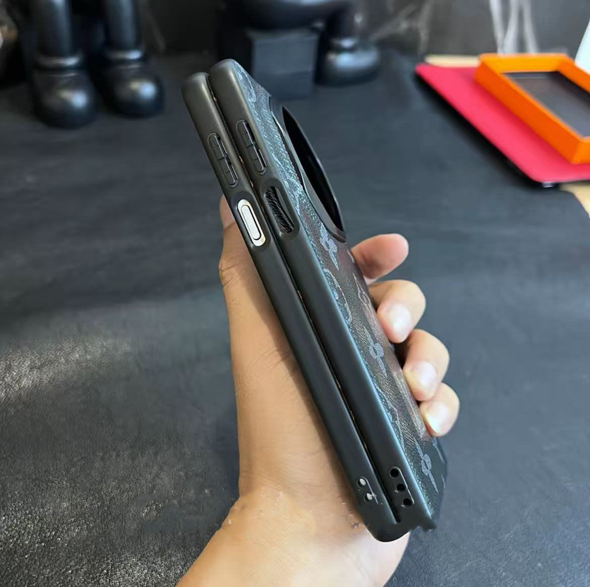 スマホケース  高級感レザー製スマホケース ダブルV  Google Pixel 専用 耐衝撃・防振性能に優れ、高級感あふれるスマホケースで、 Google Pixel に対応