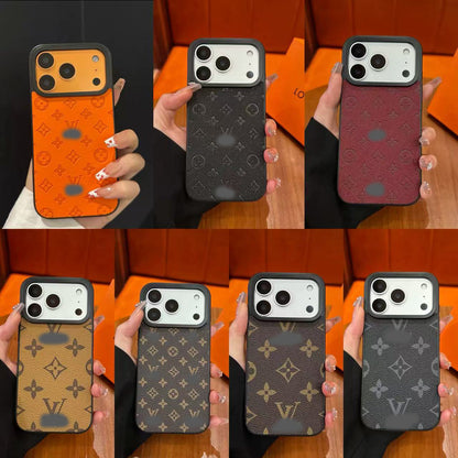 スマホケース  高級感レザー製  ダブルV  グリッタース  耐衝撃・防振性能に優れ、高級感あふれるスマホケースで、iPhone13~17 に対応