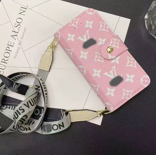 スマホケース  手帳型  高級感 ダブルＶ  耐衝撃・防振性能に優れ、高級感あふれるスマホケースで、iPhone12~17 に対応