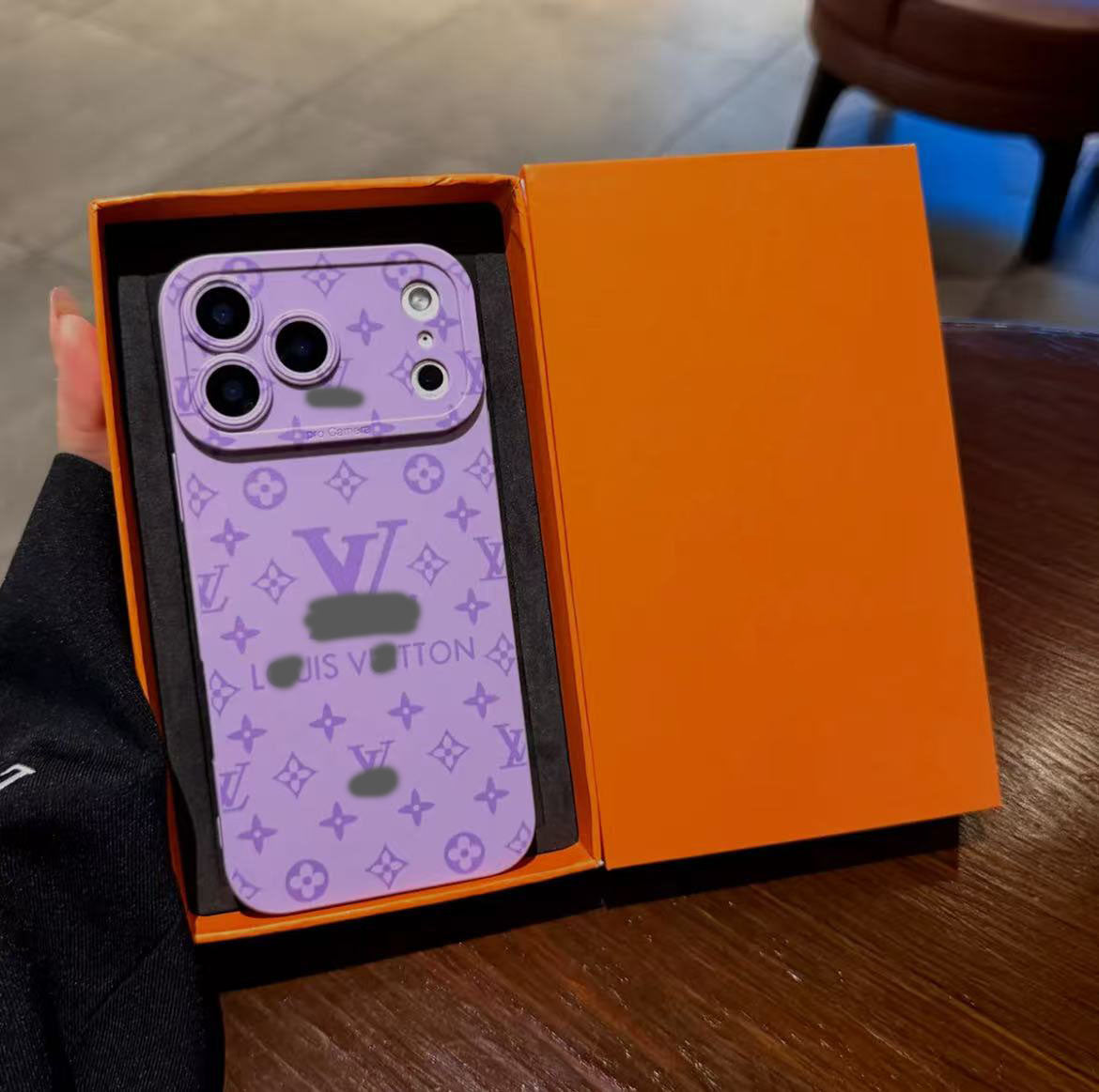 スマホケース  ダブルV 15色   耐衝撃・防振性能に優れ、高級感あふれるスマホケースで、iPhone11~17 に対応