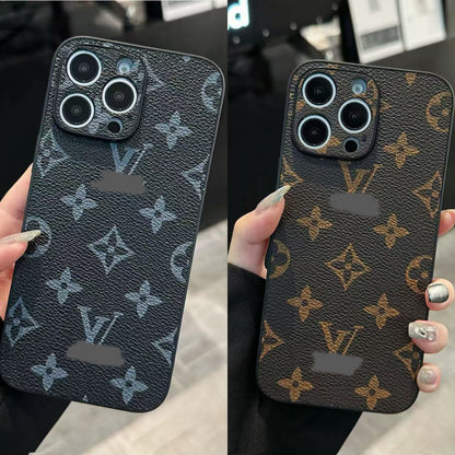 スマホケース  高級感 ダブルＶ  耐衝撃・防振性能に優れ、高級感あふれるスマホケースで、iPhone12~16 に対応