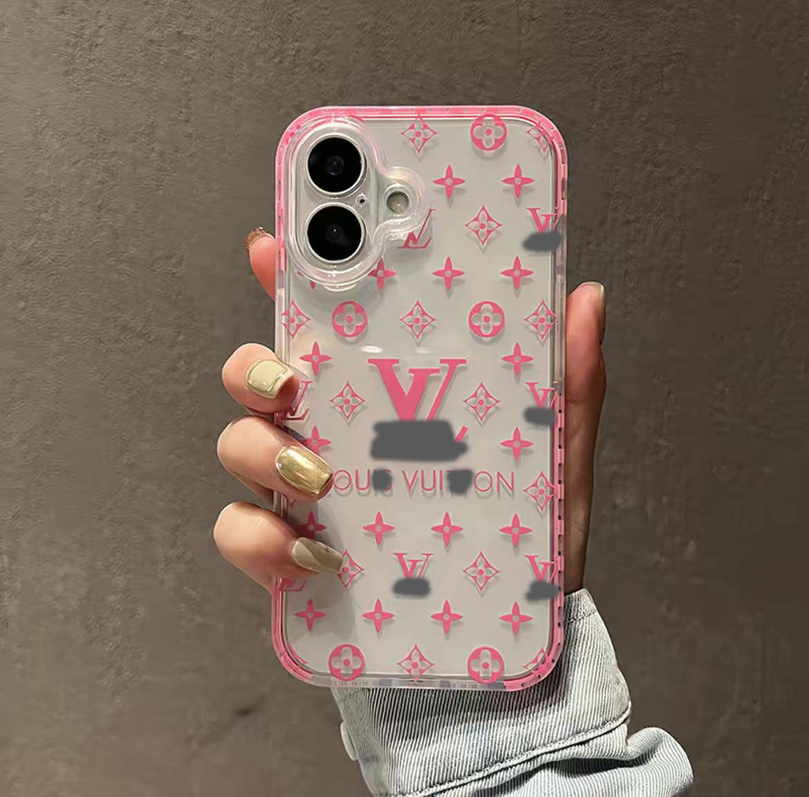 スマホケース  高級透明感 ダブルV  耐衝撃・防振性能に優れ、高級感あふれるスマホケースで、iPhone13~17 に対応