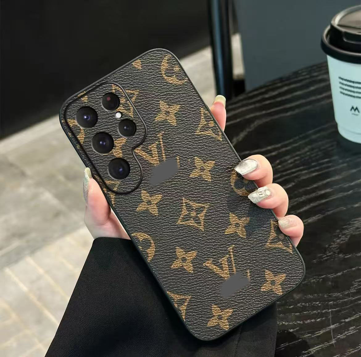 スマホケース 高級感レザー製スマホケース  ダブルV  Galaxy 専用 耐衝撃・防振性能に優れ、高級感あふれるスマホケースで、 Galaxy に対応