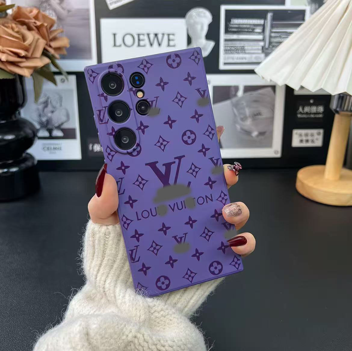 スマホケース ダブルV  Galaxy 専用 耐衝撃・防振性能に優れ、高級感あふれるスマホケースで、 Galaxy に対応