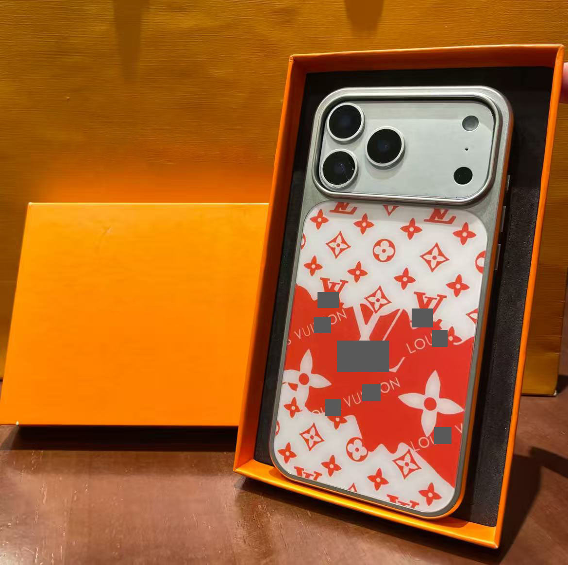 スマホケース  高級感カラーブロックスマホケース  ダブルV  耐衝撃・防振性能に優れ、高級感あふれるスマホケースで、iPhone12~17 に対応