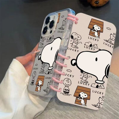 本型スマホケース  スヌーピの愛らしい柄が魅力的なスマホケースです！  手帳型スマホケース  キャラクターの柔らかい 折りたたみ式 ノート型 スマホケース  iPhone に対応