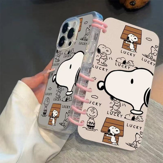 本型スマホケース  スヌーピの愛らしい柄が魅力的なスマホケースです！  手帳型スマホケース  キャラクターの柔らかい 折りたたみ式 ノート型 スマホケース  iPhone に対応