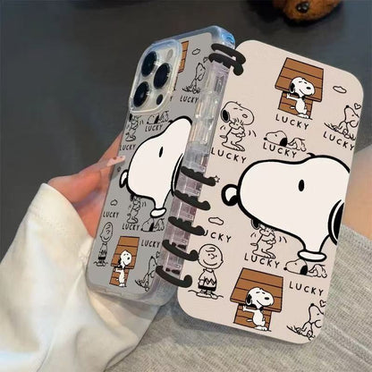 本型スマホケース  スヌーピの愛らしい柄が魅力的なスマホケースです！  手帳型スマホケース  キャラクターの柔らかい 折りたたみ式 ノート型 スマホケース  iPhone に対応