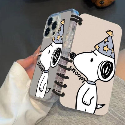 本型スマホケース  スヌーピの愛らしい柄が魅力的なスマホケースです！  手帳型スマホケース  キャラクターの柔らかい 折りたたみ式 ノート型 スマホケース  iPhone に対応