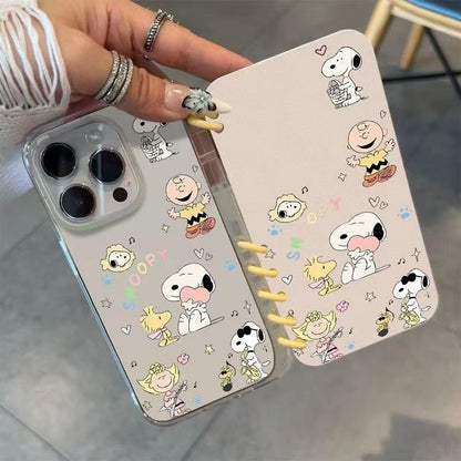 本型スマホケース  スヌーピの愛らしい柄が魅力的なスマホケースです！  手帳型スマホケース  キャラクターの柔らかい 折りたたみ式 ノート型 スマホケース  iPhone に対応