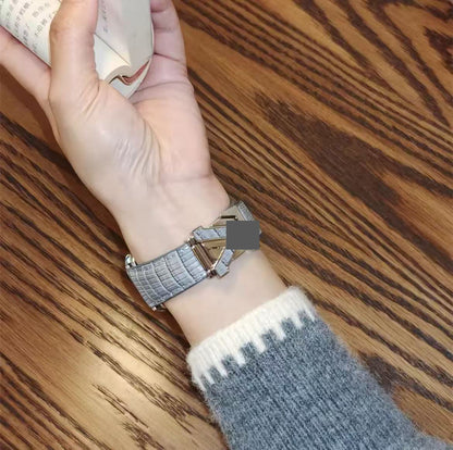 アップルウォッチストラップ  Apple Watch  ダブルV バンド　レザー リザード柄  iWatch ストラップ 38mm～49mm 対応