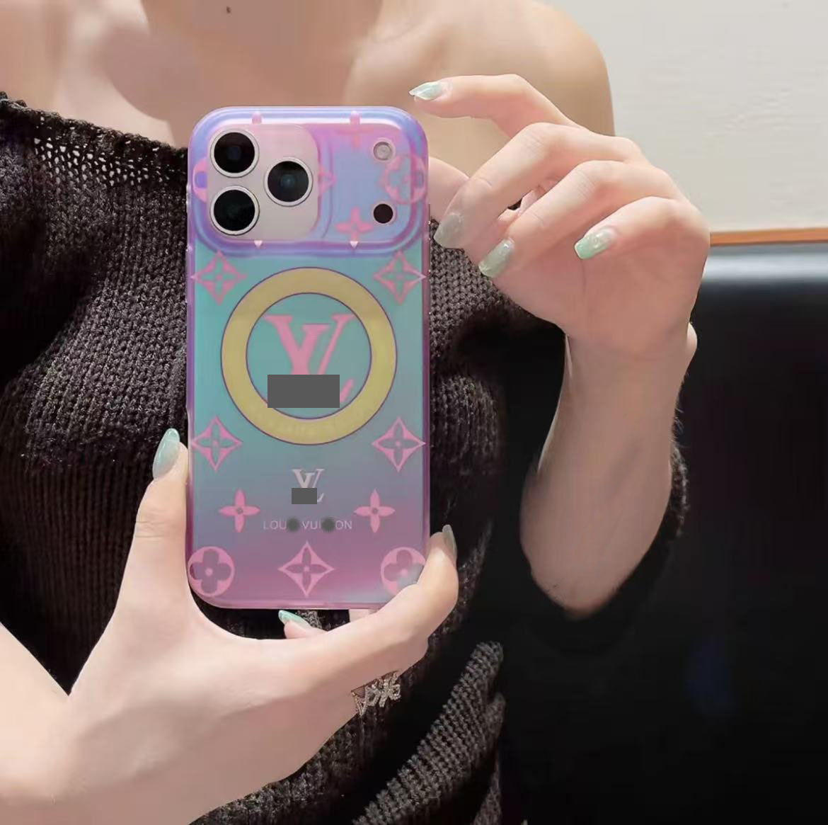 スマホケース  高級感ドパミン  マグネット式スマホケース  ダブルV  耐衝撃・防振性能に優れ、高級感あふれるスマホケースで、iPhone13~17 に対応