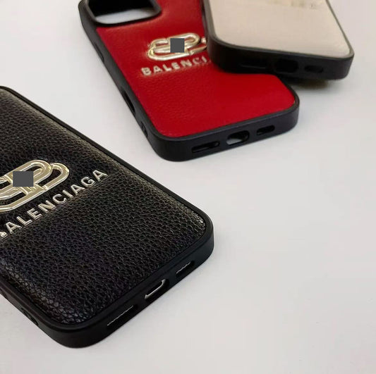 スマホケース  高級感レザー スマホケース  ダブルB  耐衝撃・防振性能に優れ、高級感あふれるスマホケースで、iPhone12~17 に対応