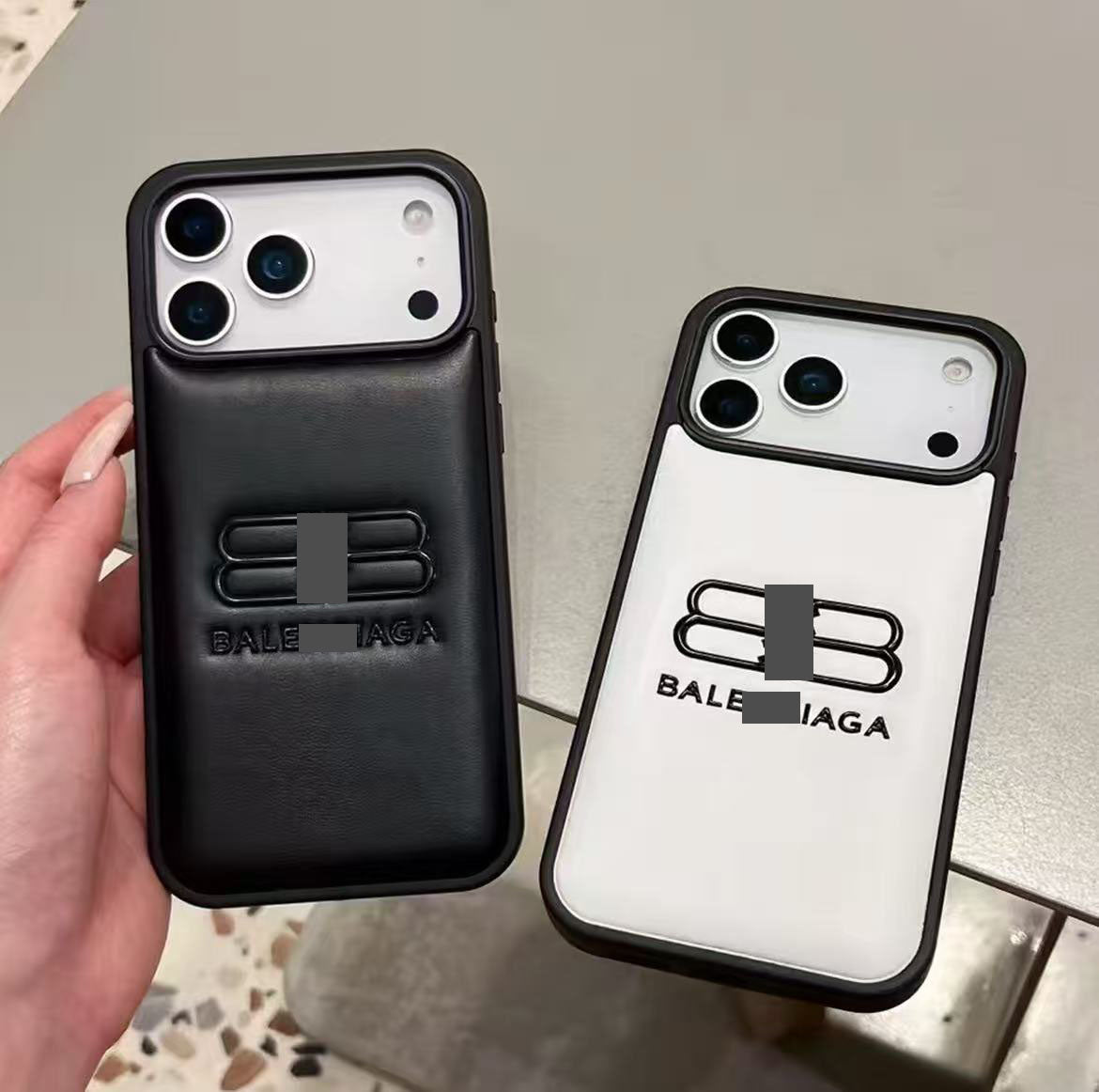 スマホケース  高級感レザー スマホケース  ダブルB  耐衝撃・防振性能に優れ、高級感あふれるスマホケースで、iPhone14~17 に対応