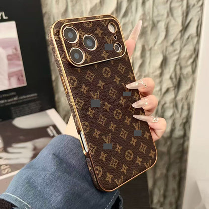 スマホケース  高級感メッキ加工 スマホケース   ダブルV  耐衝撃・防振性能に優れ、高級感あふれるスマホケースで、iPhone12~17 に対応