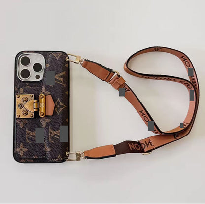 スマホケース 高級感 カードケース付きでストラップ付き ダブルＶ 耐衝撃・防振性能に優れ、高級感あふれるスマホケースで、iPhone に対応