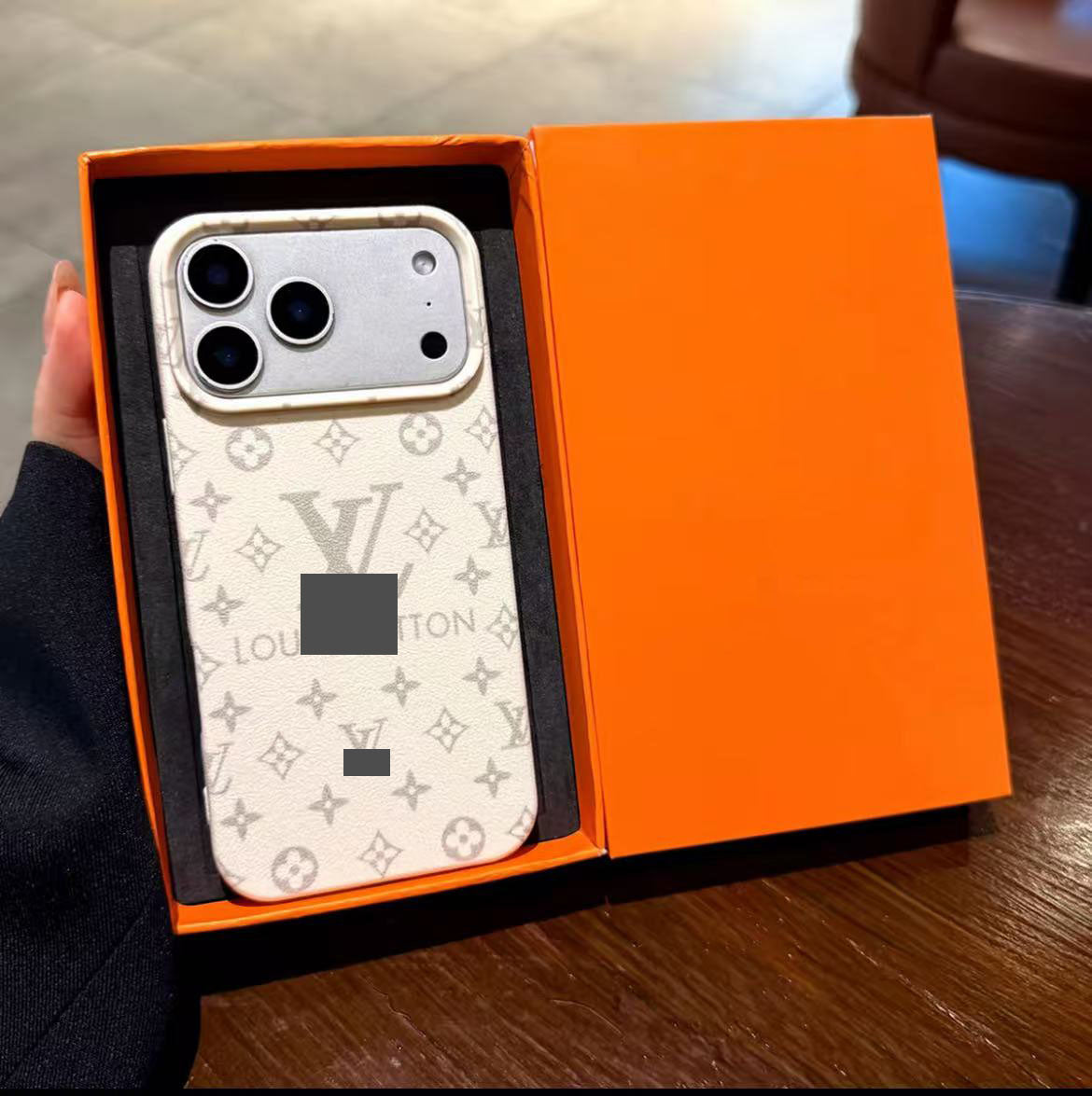 スマホケース  高級感大きな窓付きスマホケース   ダブルV  耐衝撃・防振性能に優れ、高級感あふれるスマホケースで、iPhone11~17 に対応