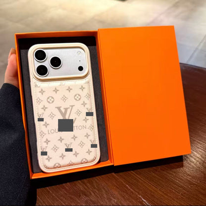 スマホケース  高級感大きな窓付きスマホケース   ダブルV  耐衝撃・防振性能に優れ、高級感あふれるスマホケースで、iPhone12~17 に対応