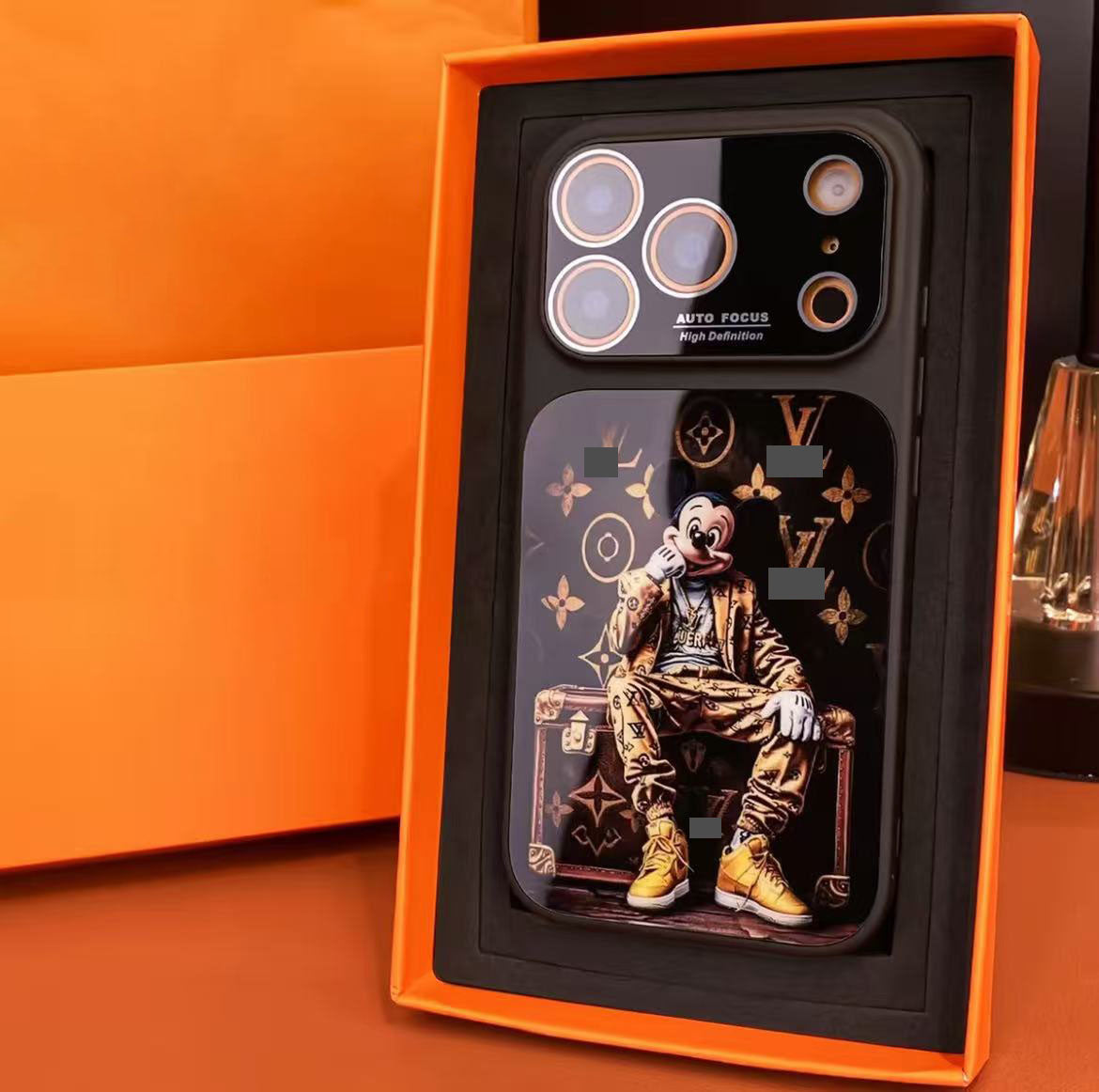 スマホケース  高級感リキッドシリコン＋アクリル スマホケース   ダブルV  耐衝撃・防振性能に優れ、高級感あふれるスマホケースで、iPhone14~17 に対応