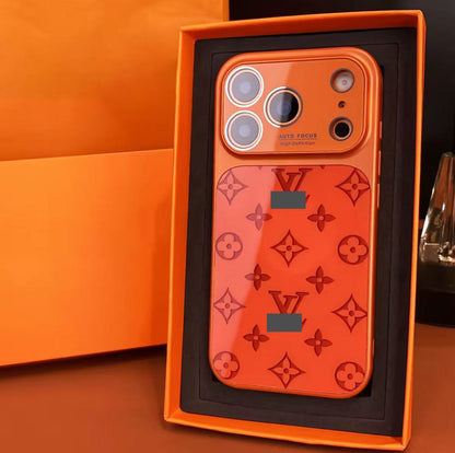 スマホケース  高級感リキッドシリコン＋アクリル スマホケース   ダブルV  耐衝撃・防振性能に優れ、高級感あふれるスマホケースで、iPhone14~17 に対応