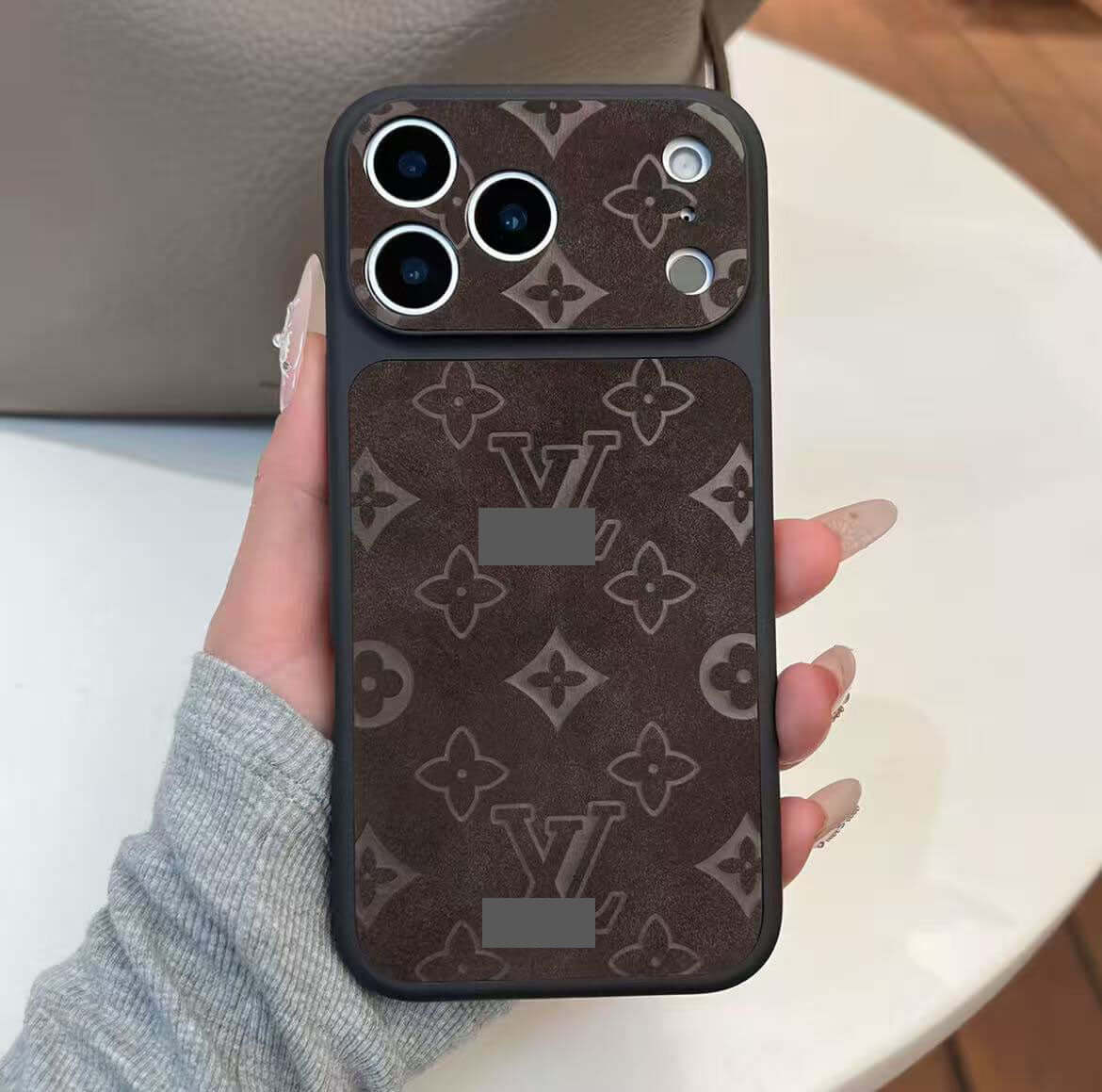 #37  スマホケース  もちもちフワフワスマホケース  耐衝撃・防振性能に優れ、iPhone14~17 に対応