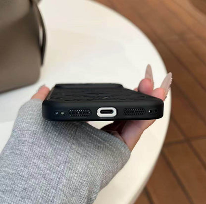 #37  スマホケース  もちもちフワフワスマホケース  耐衝撃・防振性能に優れ、iPhone14~17 に対応
