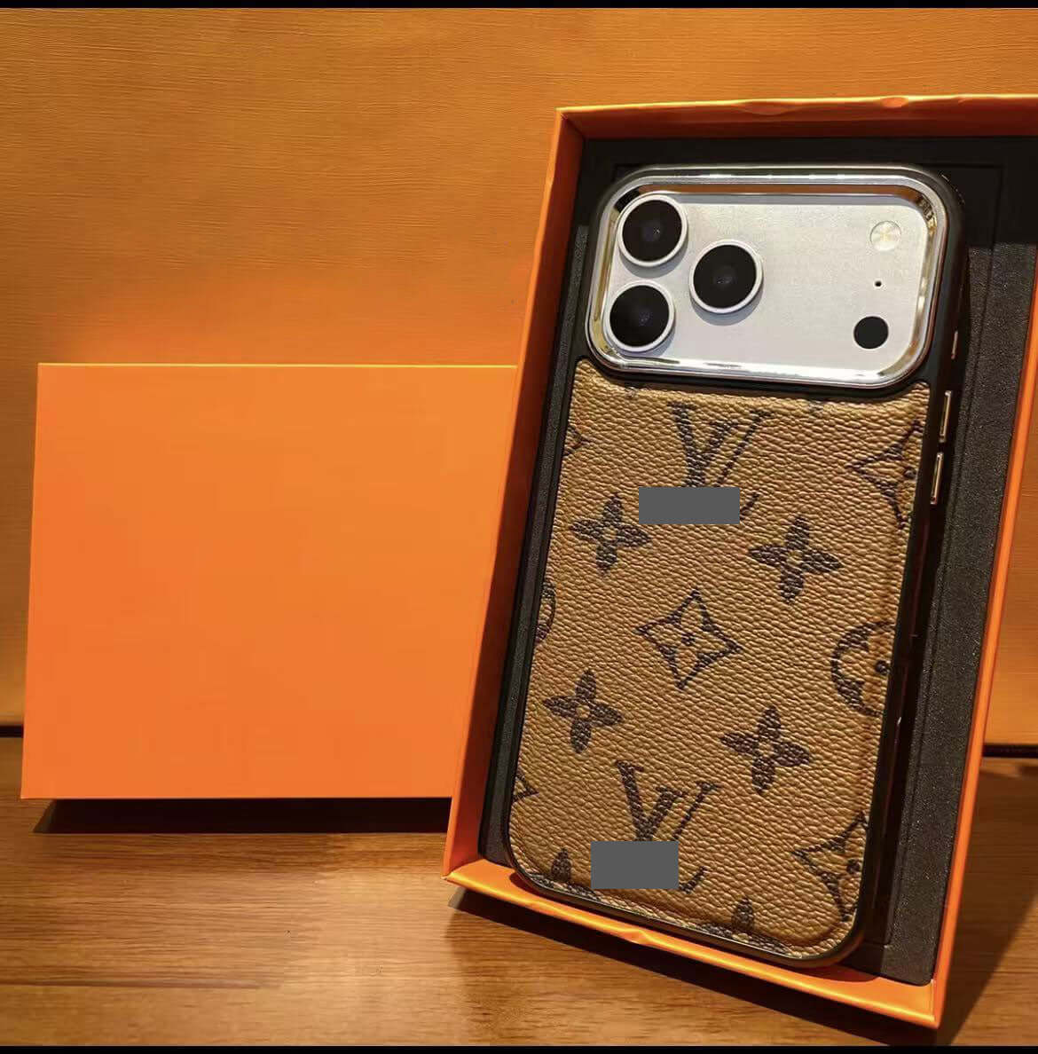 スマホケース  高級感大きな窓付きスマホケース  ダブルV  耐衝撃・防振性能に優れ、高級感あふれるスマホケースで、iPhone12~17 に対応