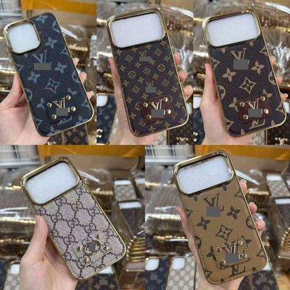 スマホケース  高級感メッキ加工ラージウィンドウスマホケース  ダブルV  耐衝撃・防振性能に優れ、高級感あふれるスマホケースで、iPhone12~17 に対応