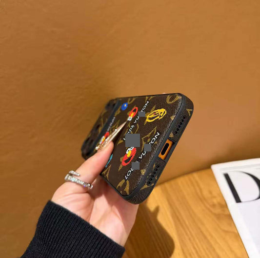 スマホケース  高級感  ダブルV  耐衝撃・防振性能に優れ、高級感あふれるスマホケースで、iPhone12~17 に対応